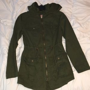 A light army green long jacket with pockets!